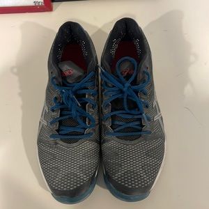 Asics tennis shoes men size 9.5
